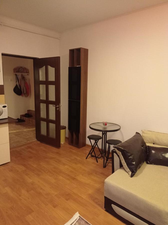 לינה וארוחת בוקר Floreşti Apartament מראה חיצוני תמונה